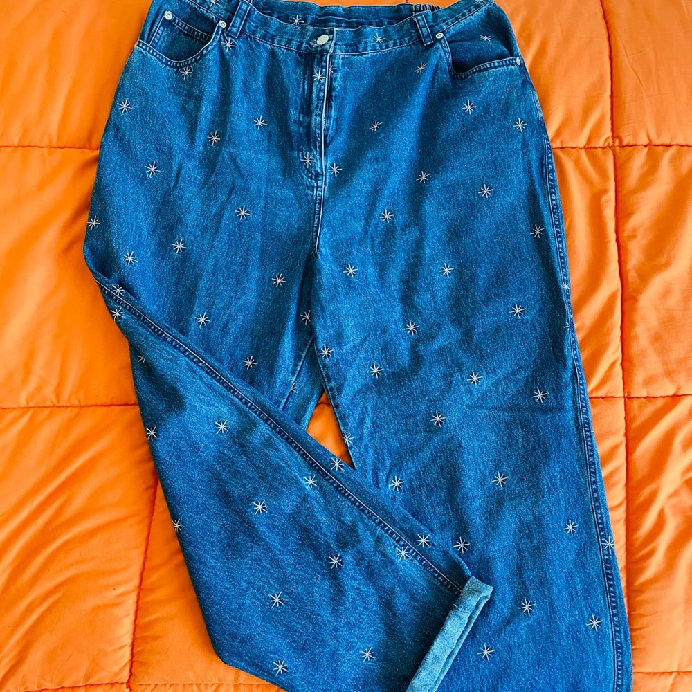 Women’s high-rise jeans 18
